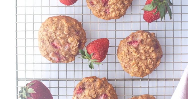 Strawberry Oatmeal Cookies {dairy-free}